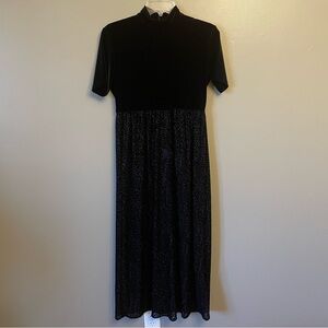 Ronni Nicole Dress Women Size 6 Black Crushed Velvet Long Maxi Short Sleeve
